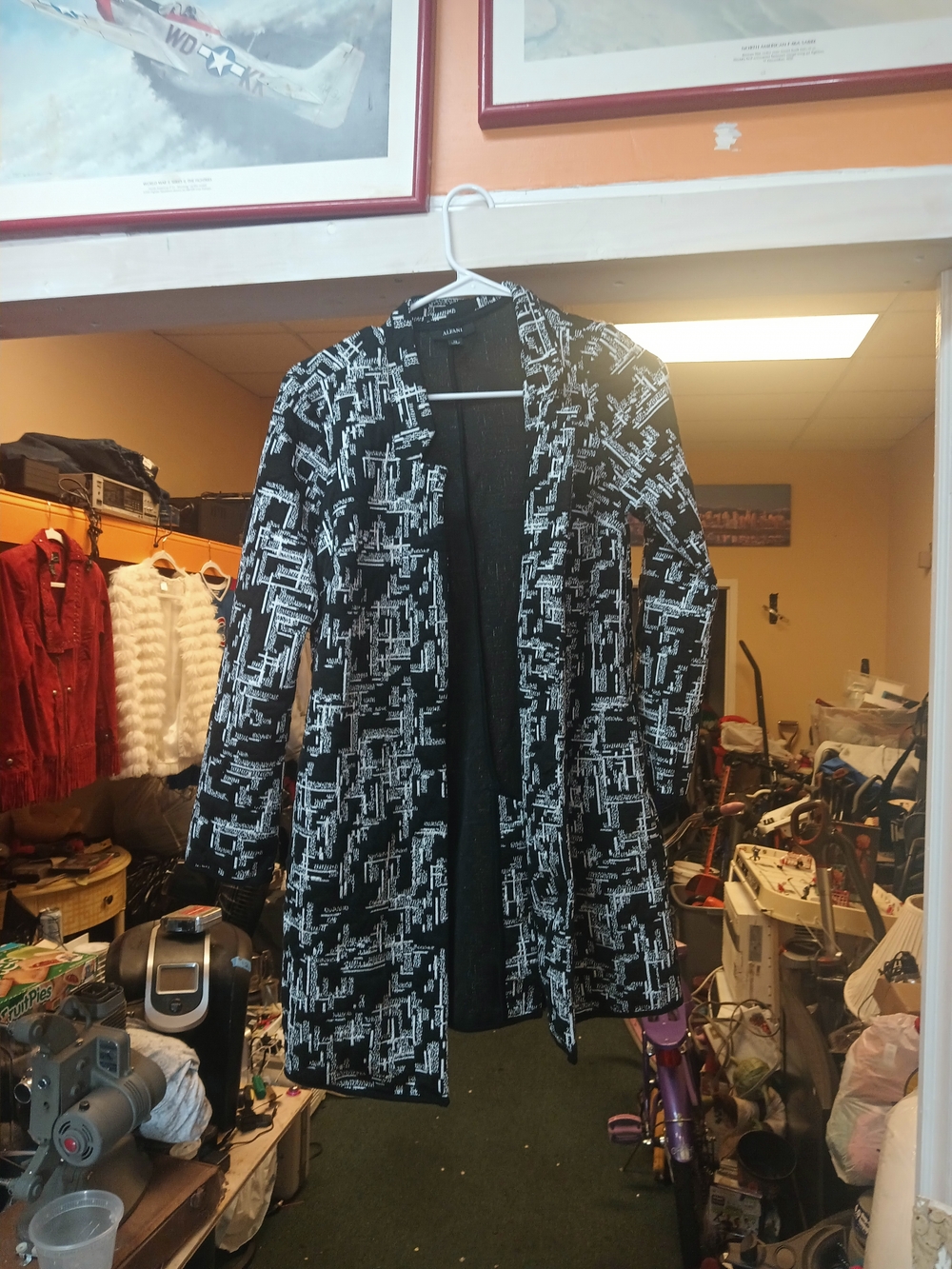 Alfani Black & White Patterned Women's Open Front Coat
